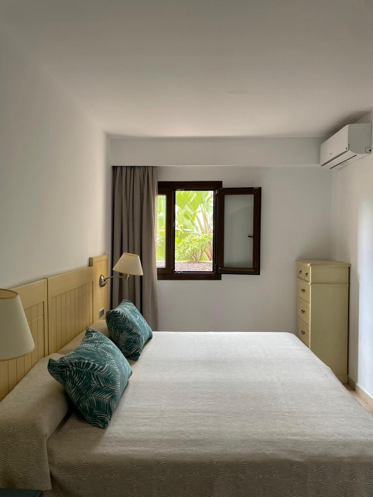Jardines De By Sit Apartment